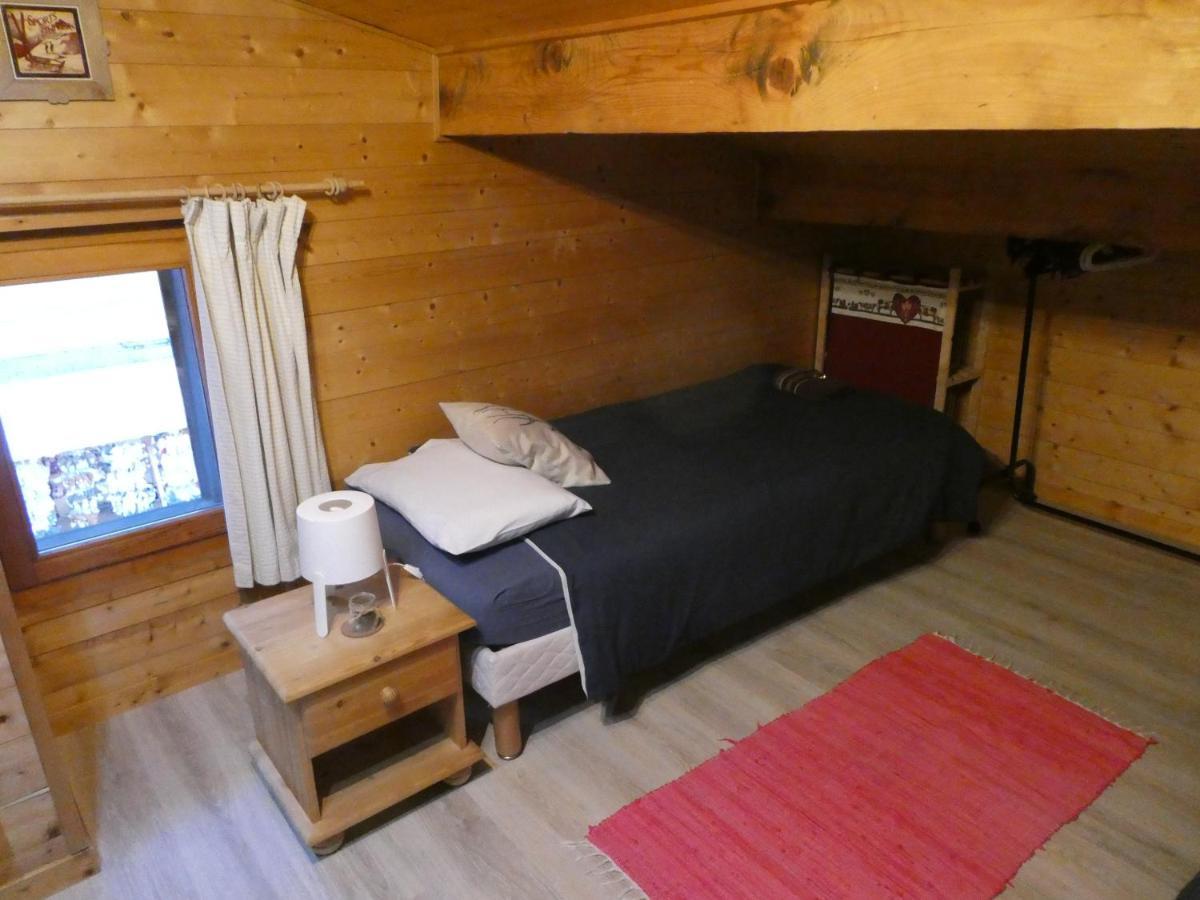 Central Hostel Шатель Экстерьер фото