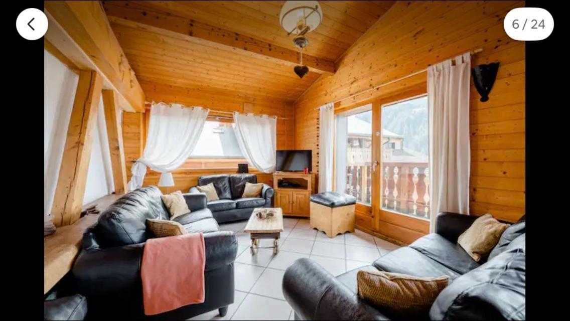 Central Hostel Шатель Экстерьер фото