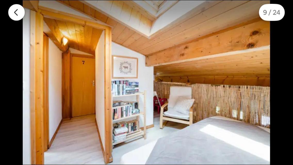 Central Hostel Шатель Экстерьер фото